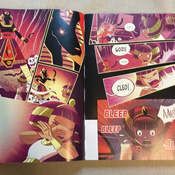 📚2/$6  Secret of the Time Tablets: #3 in the Cleopatra in Space Series - Picture 10 of 12